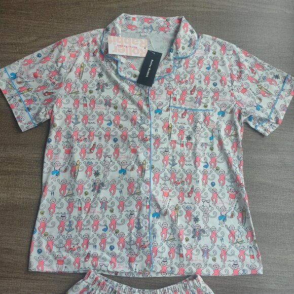 Roller Rabbit Lovely Monkey Pajamas Set - Picture 2 of 7